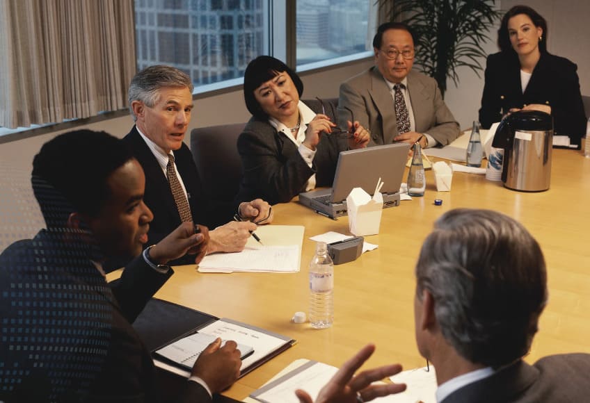Banker discussion about a customer case
